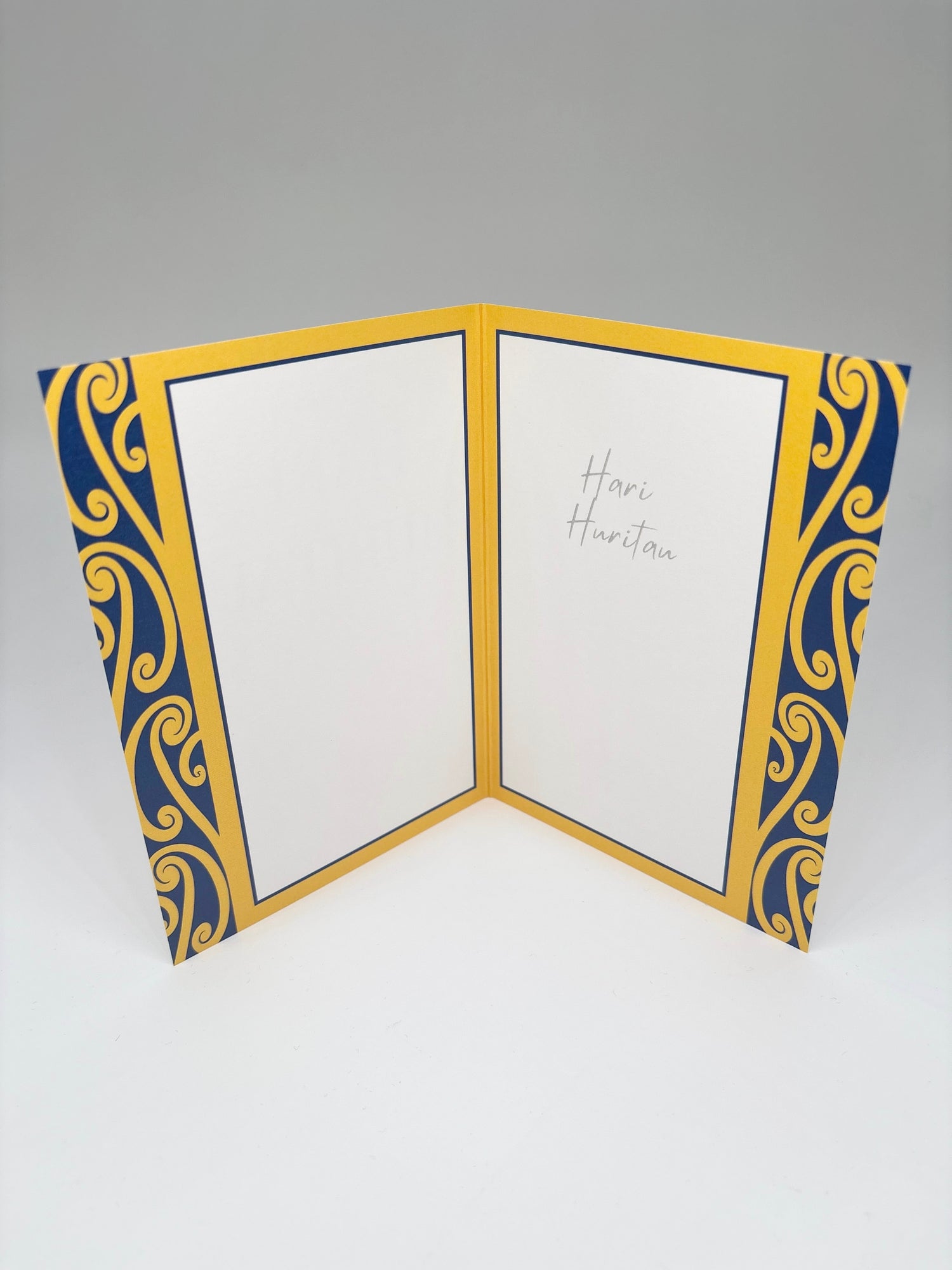 Māori Greeting Card - Hari Huritau