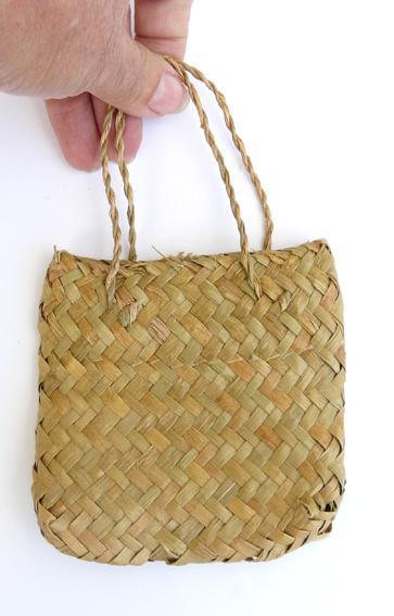 Kete (Woven Bags)