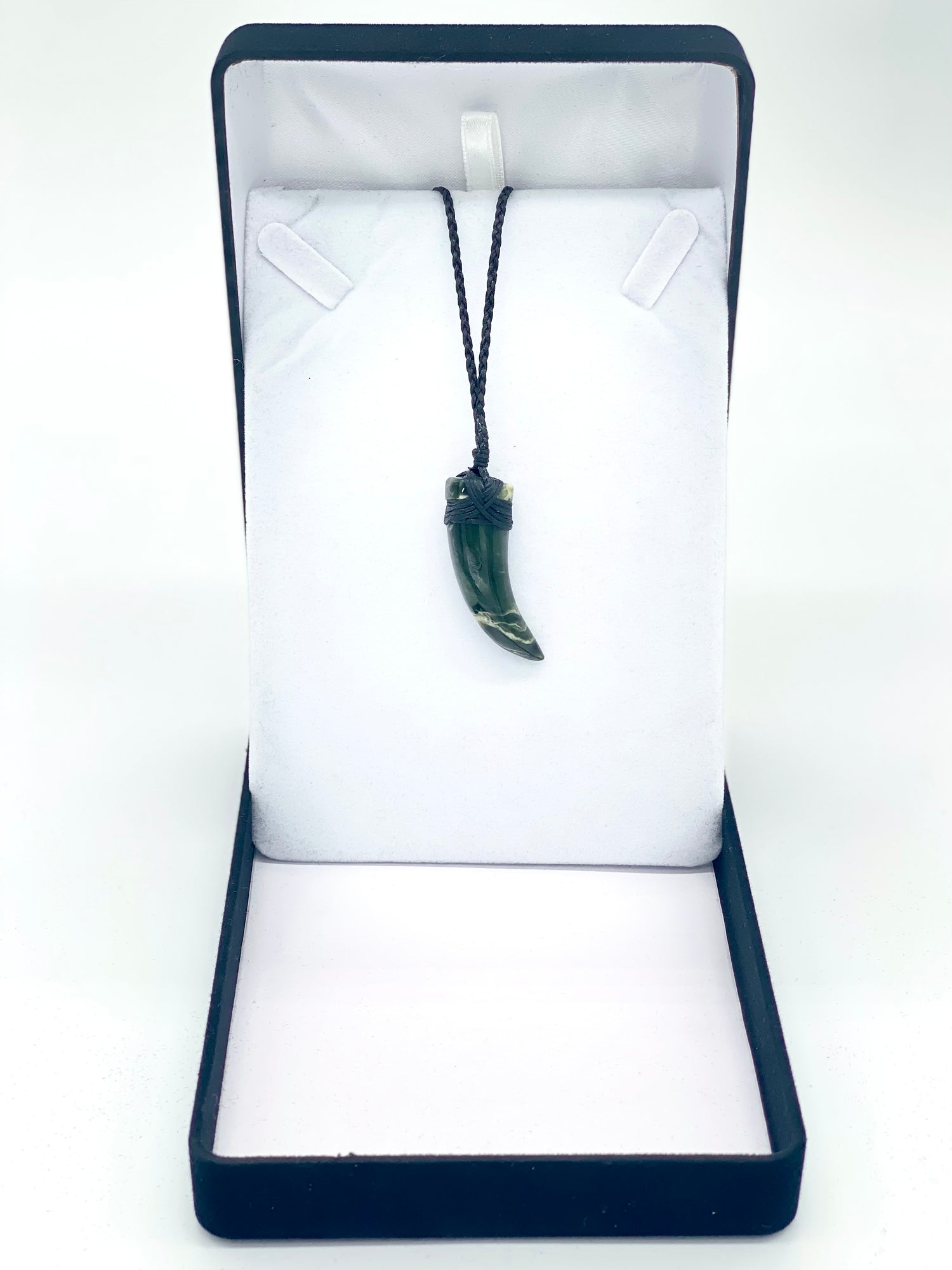 Niho Pounamu Necklace