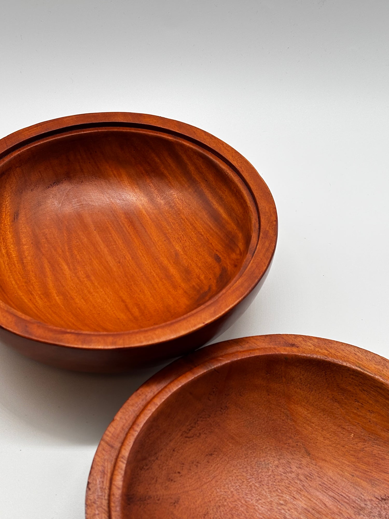 Wooden Carved Bowl w Lid