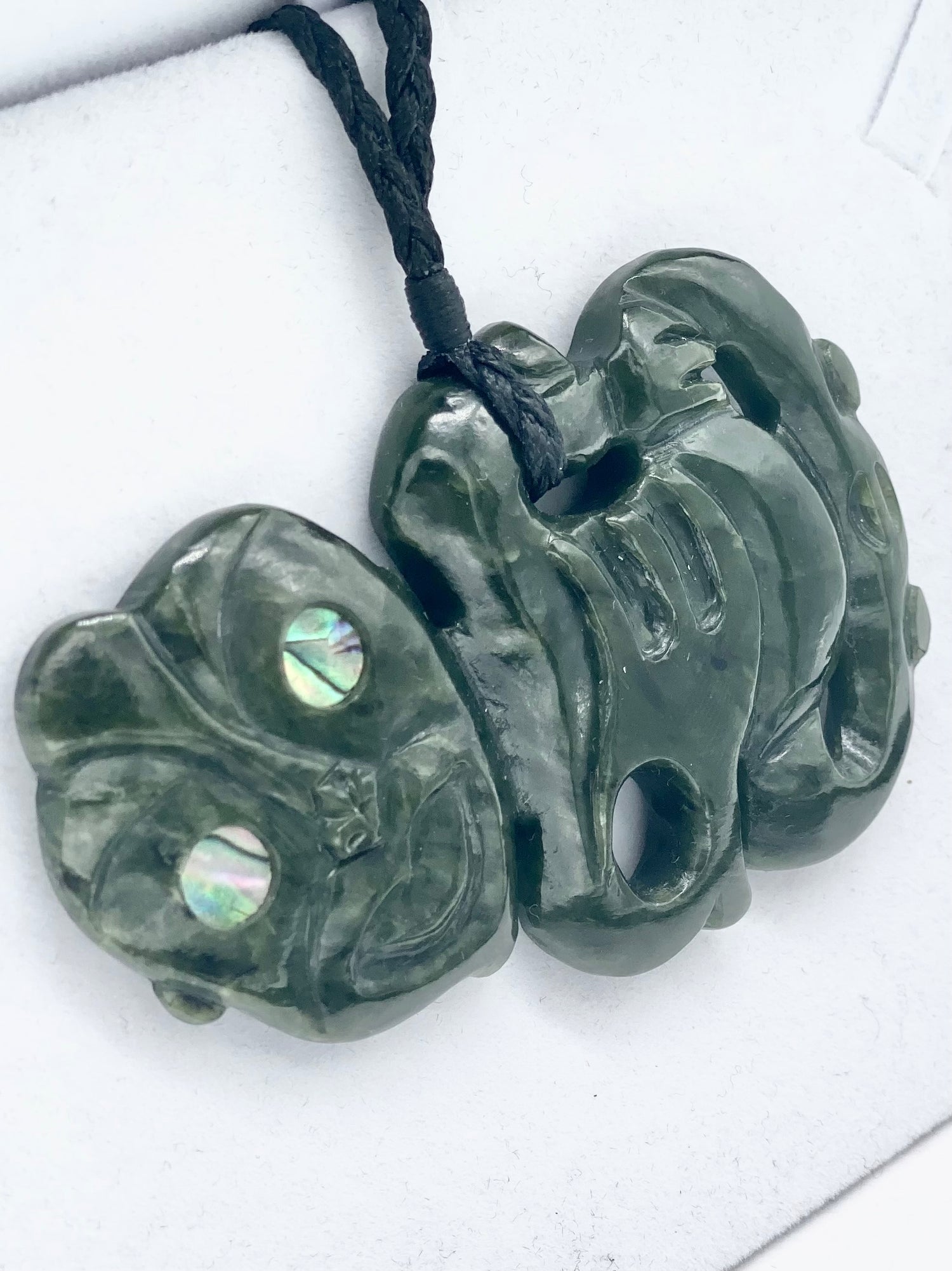 Tiki Side Hanging Pounamu Necklace