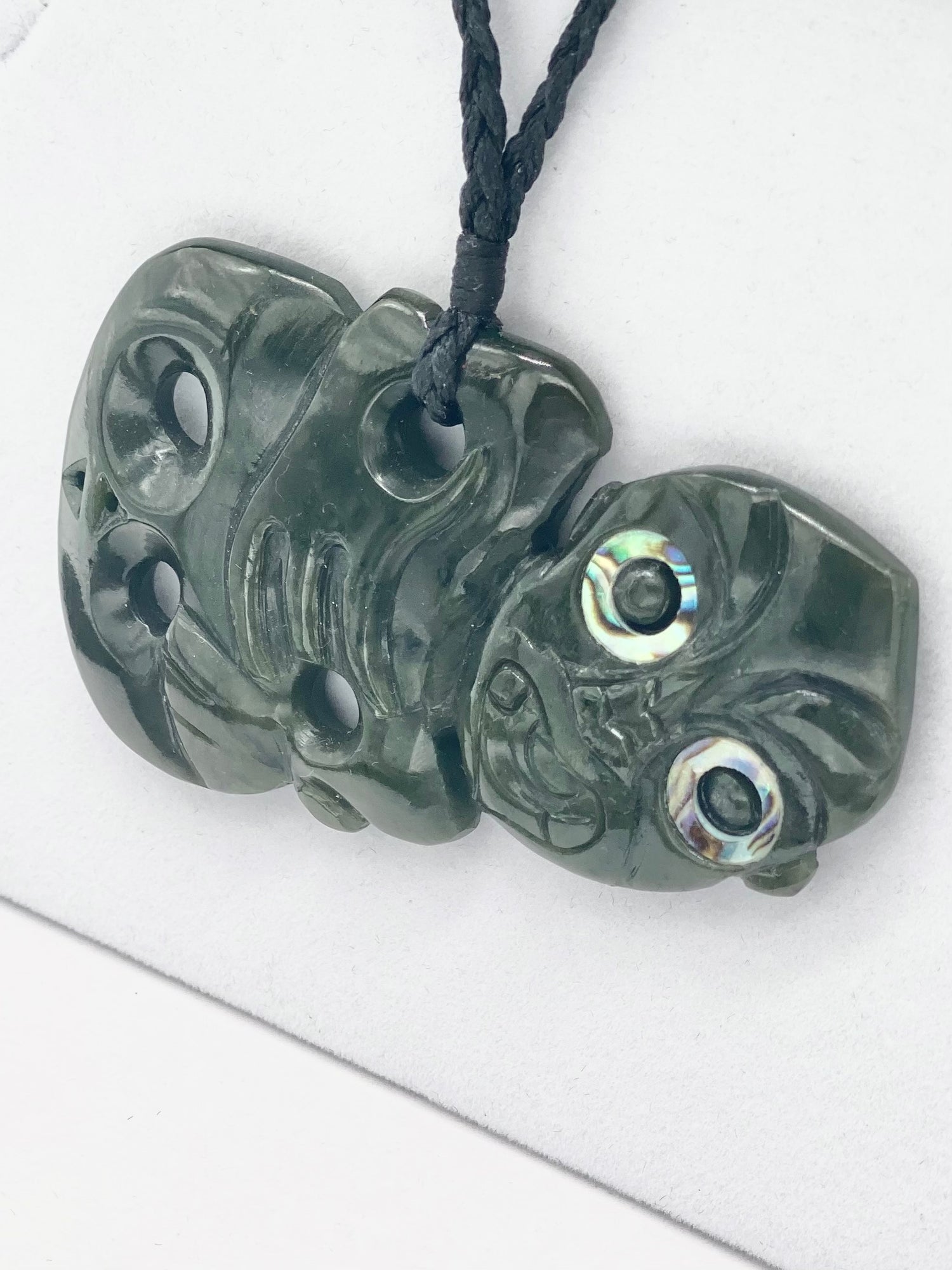 Tiki Side Hanging Pounamu Necklace