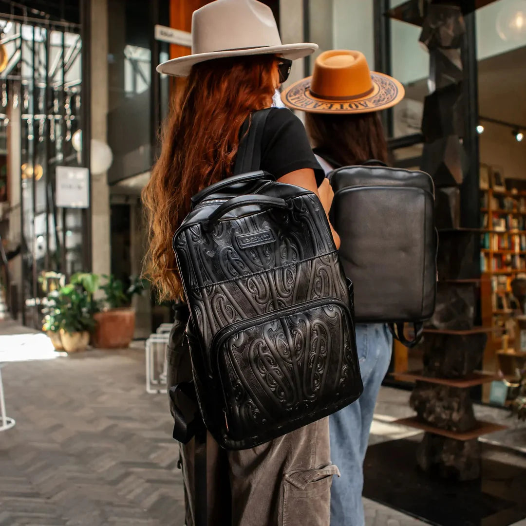L.EYES Back Pack