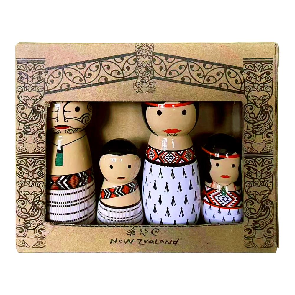 Wooden Maori Whanau Peg Dolls