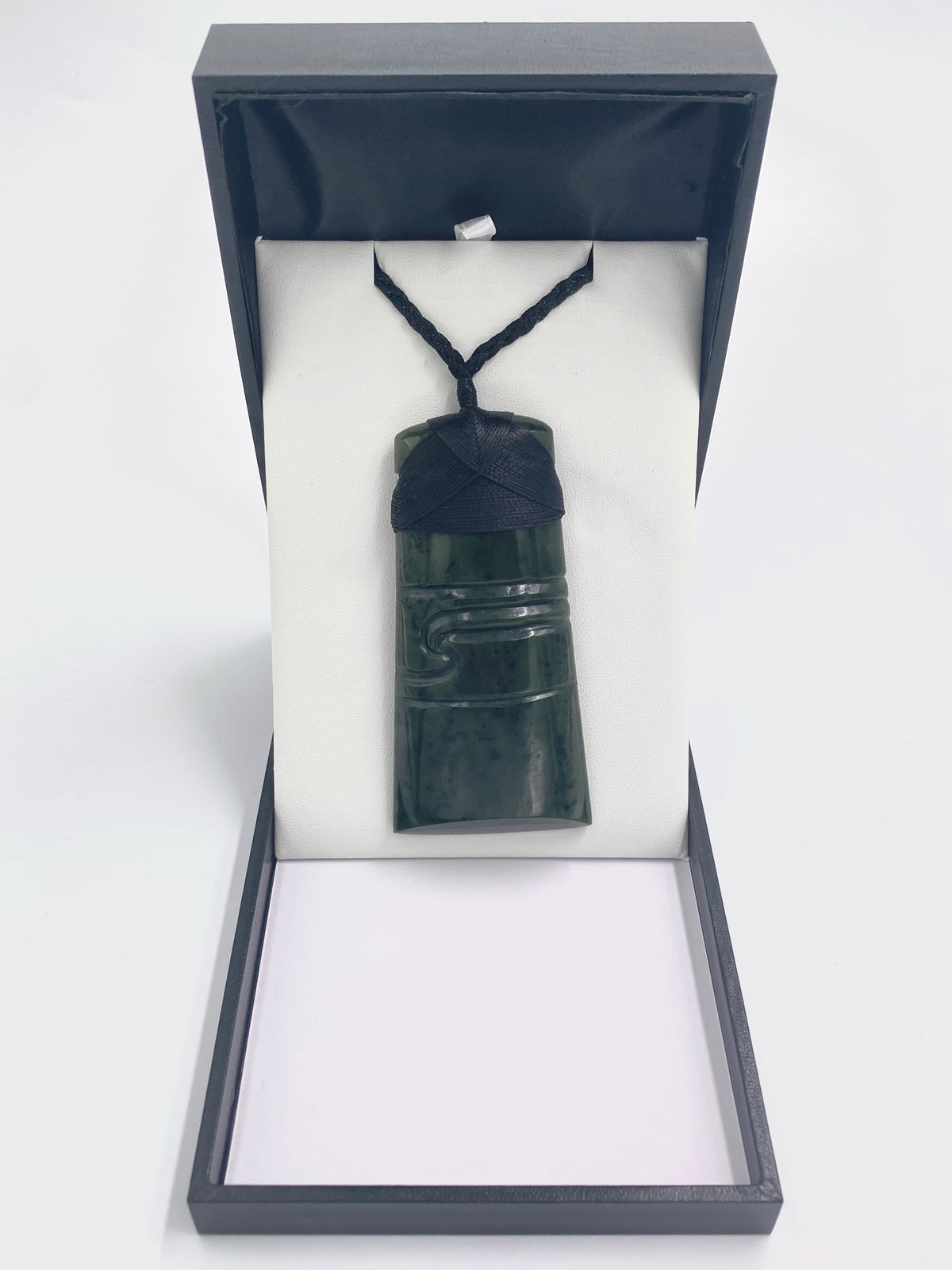 Tino Rangatiranga Toki Pounamu Necklace