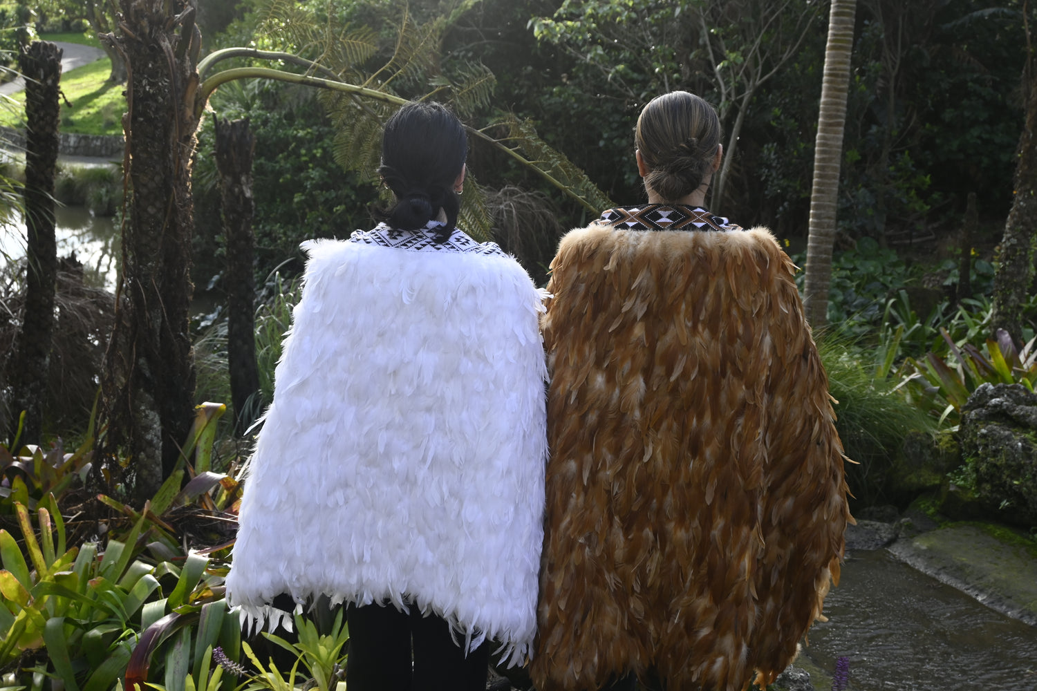 Korowai Adult Full - Brown