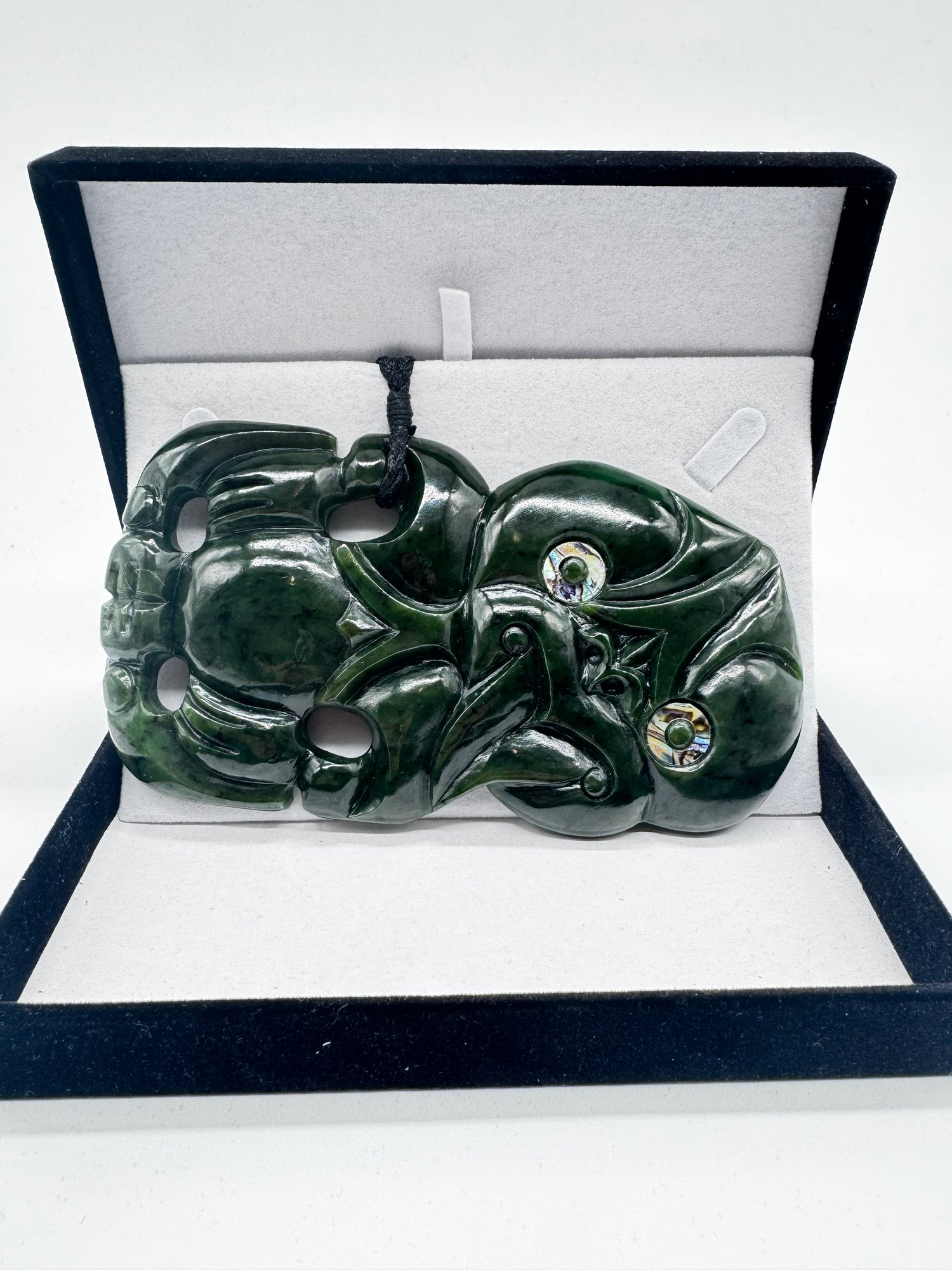 Tiki Side Hanging Pounamu Necklace