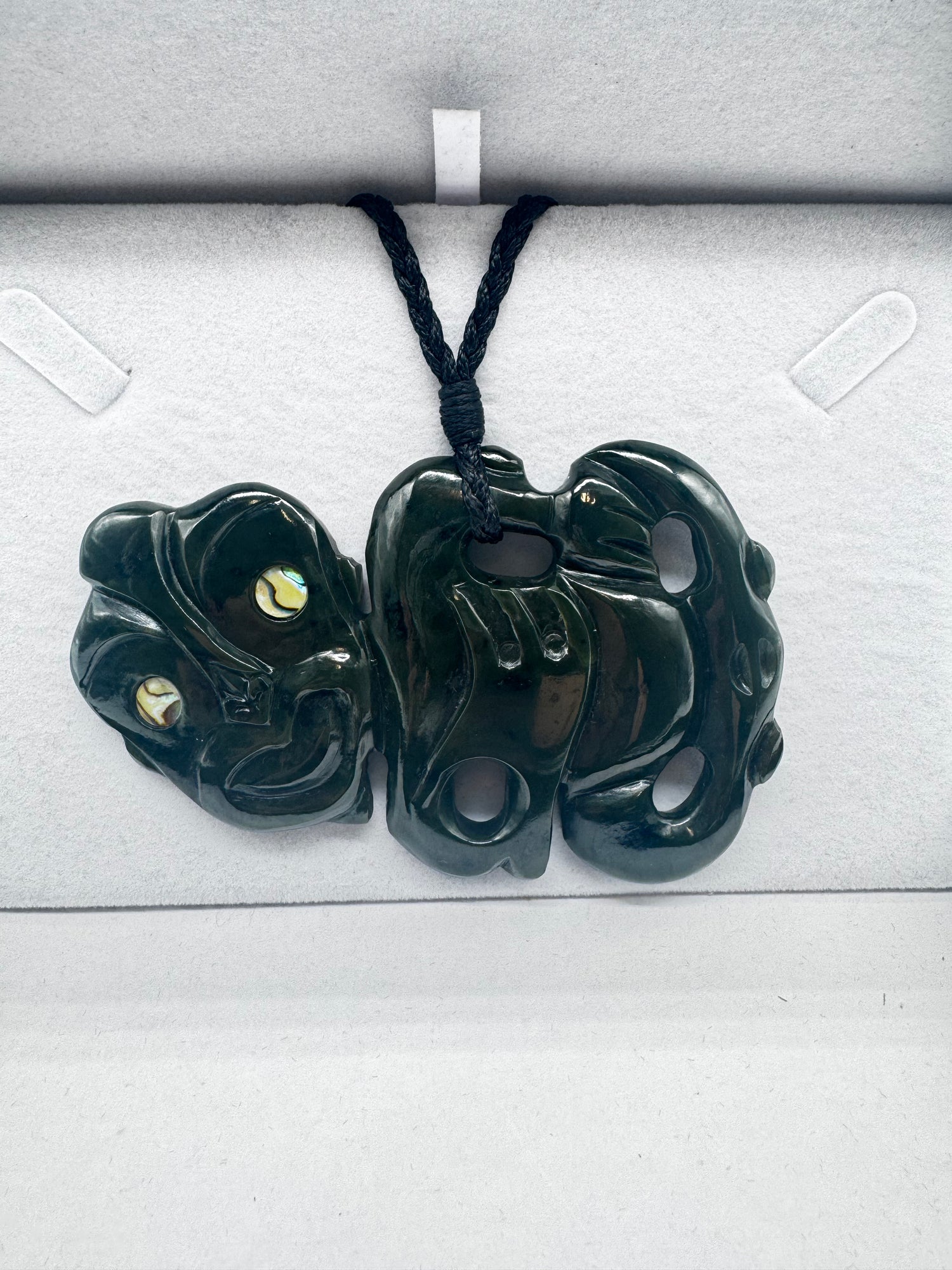 Tiki Side Hanging Pounamu Necklace