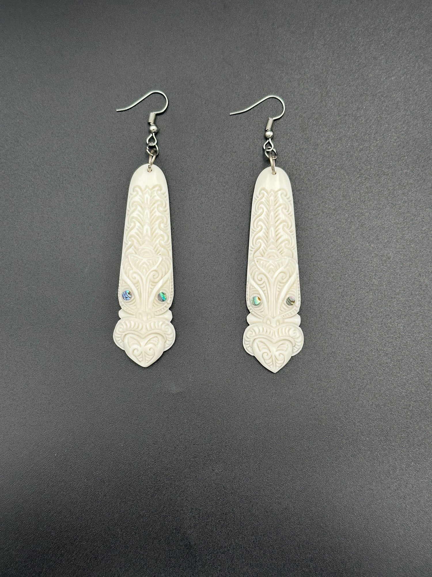 Bone Set (Necklace & Earrings)