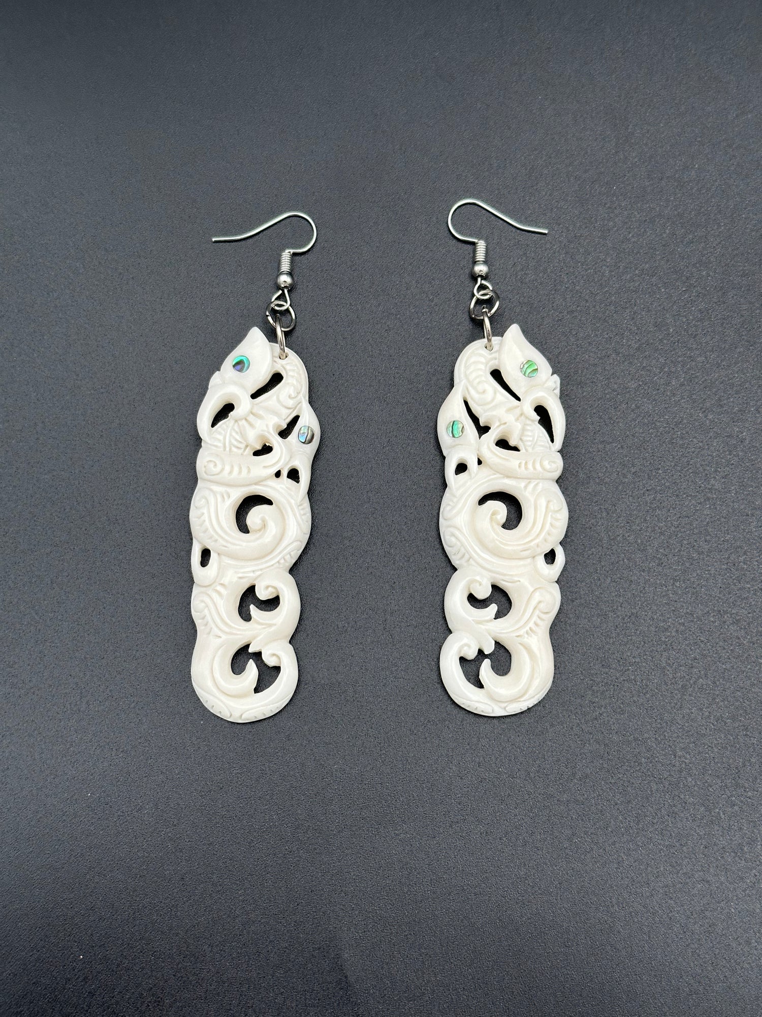 Bone Set (Necklace & Earrings)
