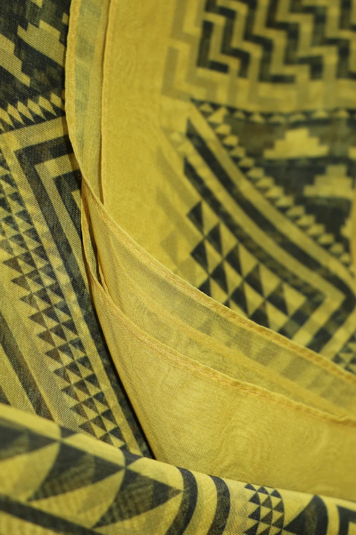 Scarf - Niho Yellow