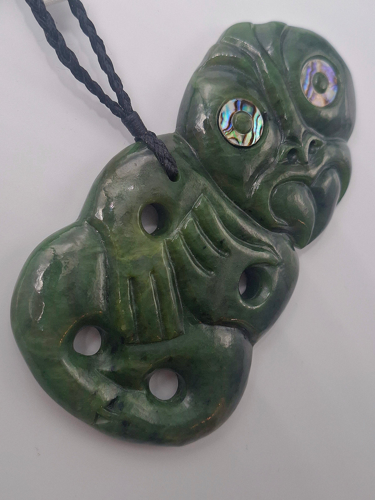 Tiki Side Hanging Pounamu Necklace