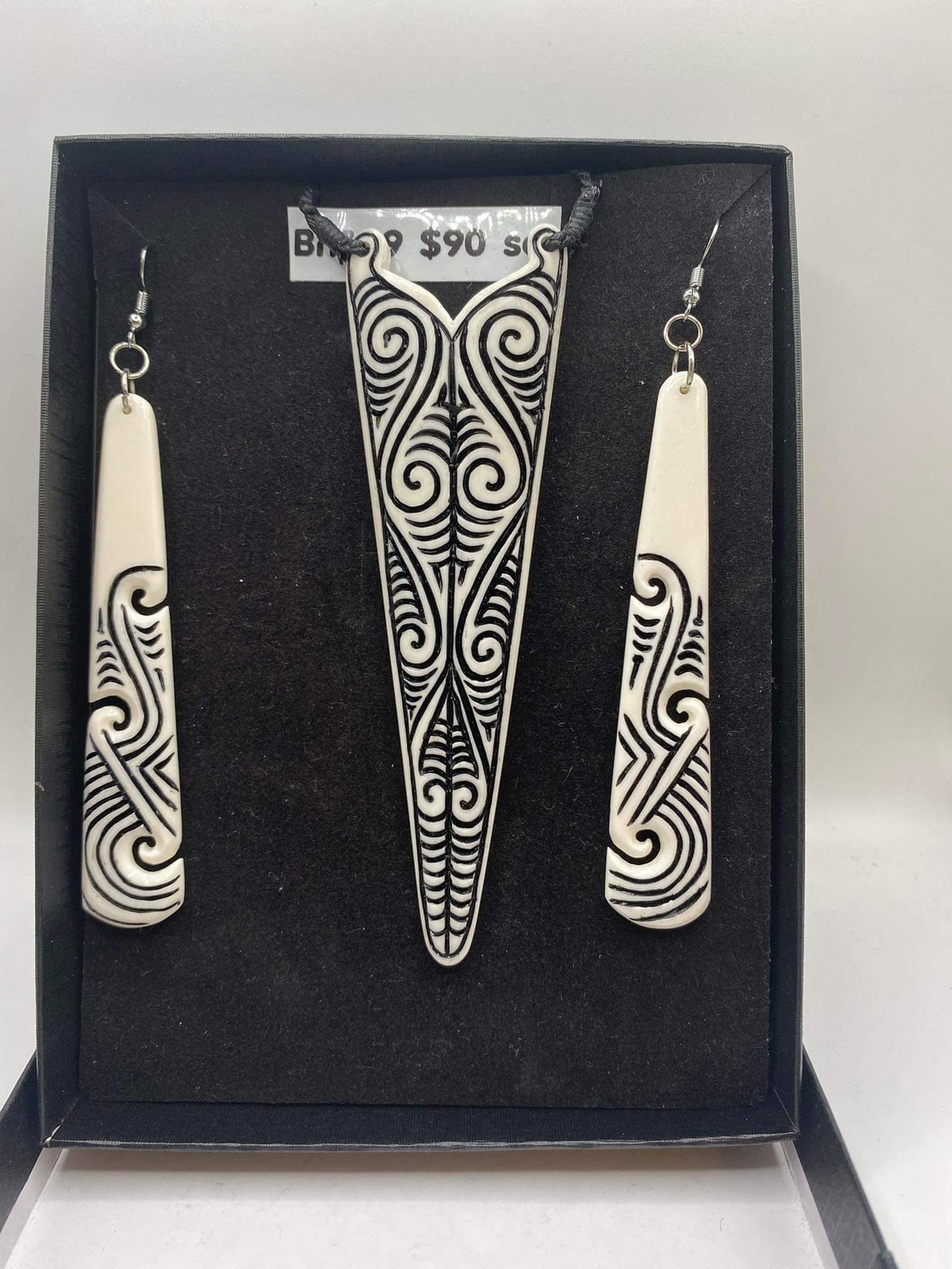 Black and White Bone Necklace and Earring Set